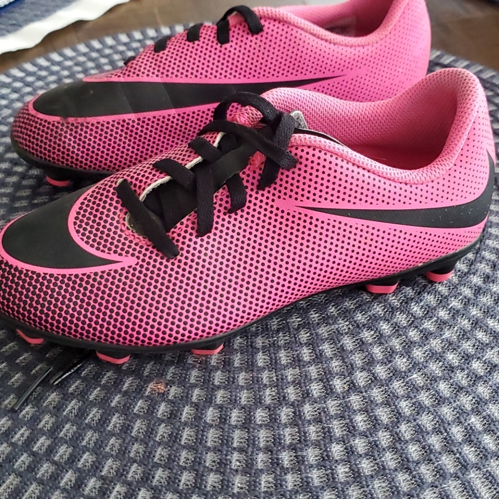 soccer shoes size 1